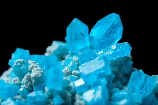 Cavansite – Blue Phyllosilicate Gemstone