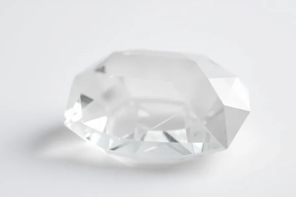 Goshenite – Colorless Beryl Gemstone