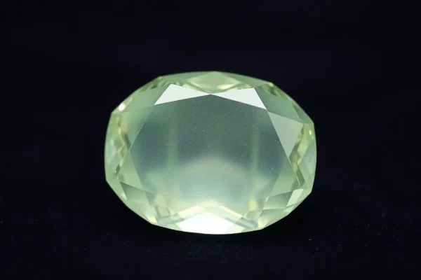 Clinozoisite – Gemstone Meaning, Properties, and Buying Guide